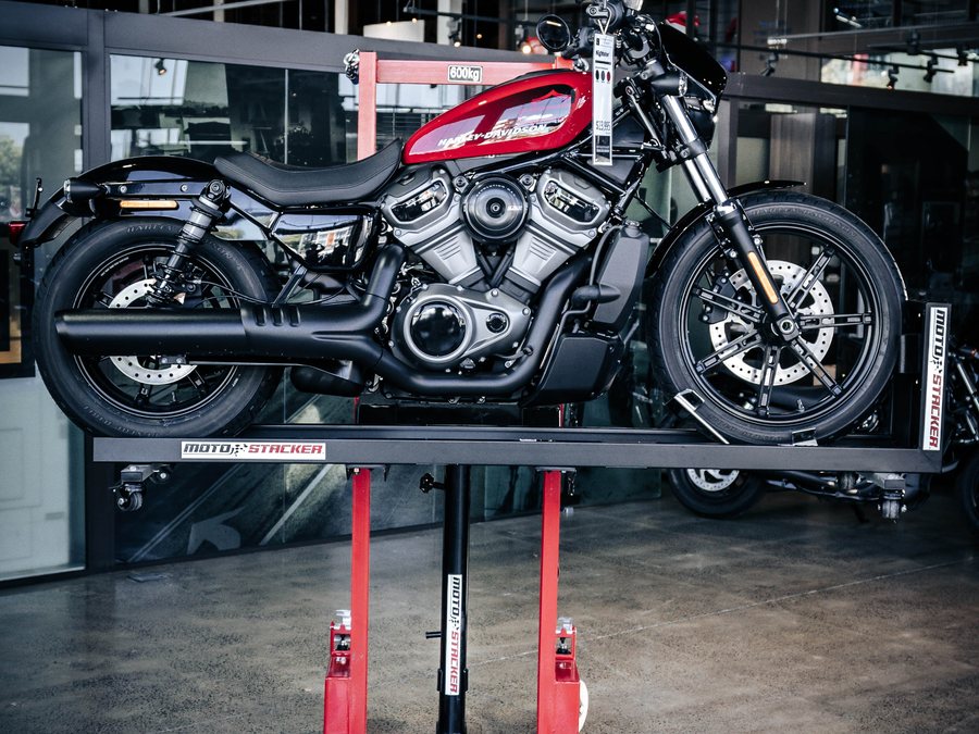 Moto Stacker Starter Kit XL mit Harley-Davidson Nightster